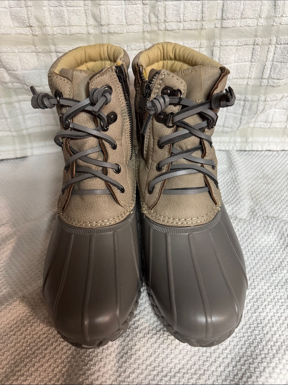 Nautica Two-Tone Brown Waterproof Duck Boots